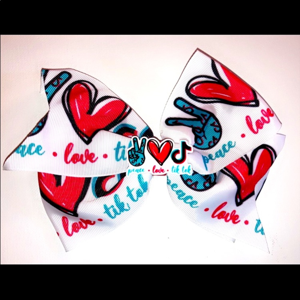 Large ”PEACE LOVE AND TIKTOK” Bow ✨FREE SHIPPING ON 5+ BO…